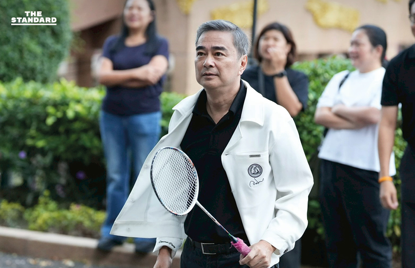 อภิสิทธิ์ เวชชาชีวะ และ กรณ์ จาติกวณิช ลงพื้นที่หาเสียงที่เขตสาทร กรุงเทพฯ พบปะประชาชน 2