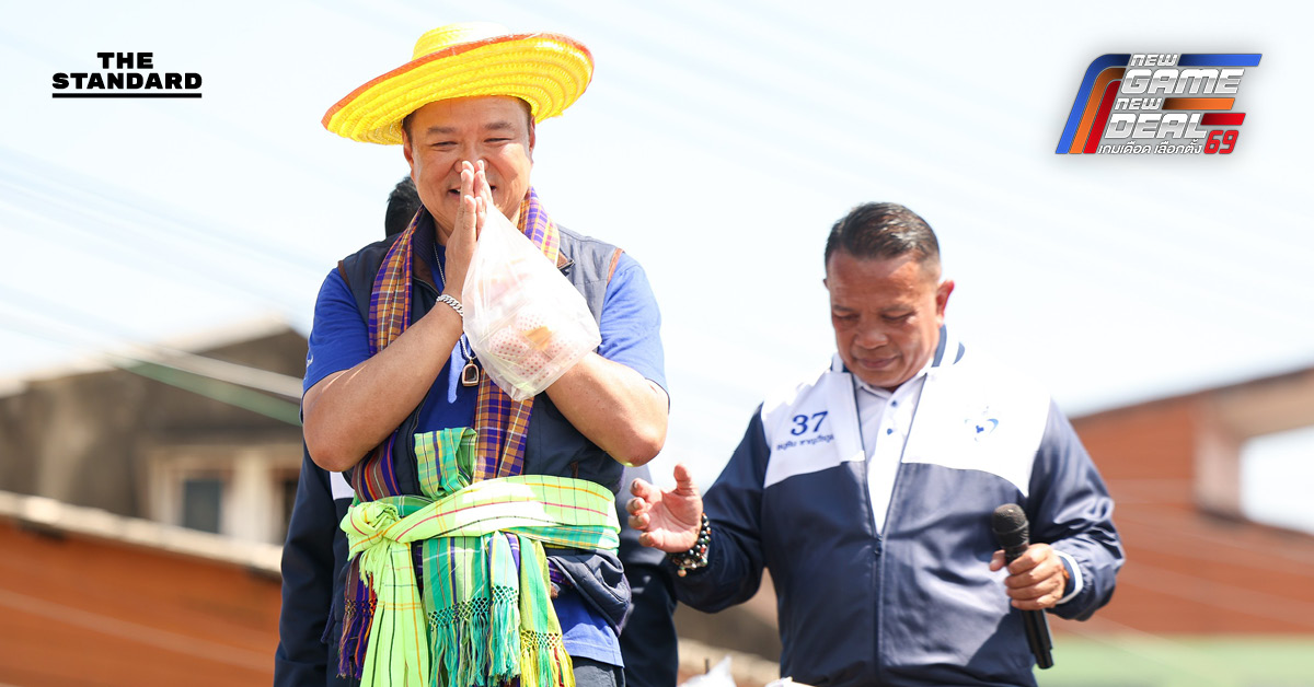 ‘อนุทิน’ ปูพรม **ชุมพร** แก้โจทย์น้ำให้สวนทุเรียน-เพิ่มมูลค่าเกษตร ประกาศดึง **โครงการคนละครึ่งเฟส 2** คืนความสุขให้พ่อค้าแม่ค้า