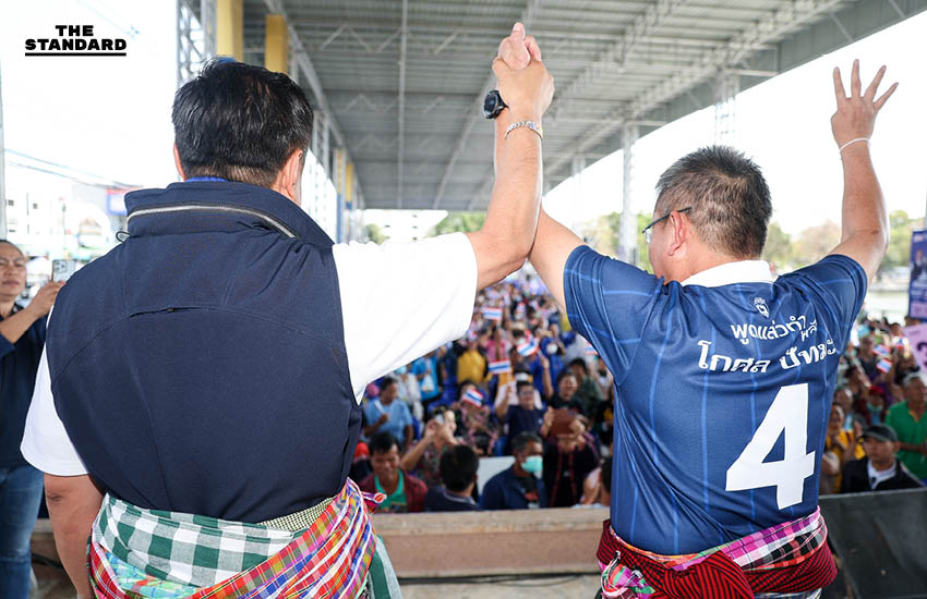 อนุทิน ชาญวีรกูล หาเสียงที่นครราชสีมา ร่วมกับ โกศล ปัทมะ 3