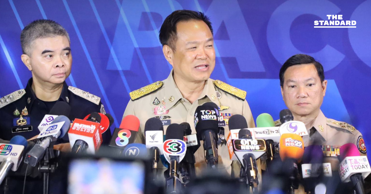 อนุทิน ชาญวีรกูล แถลงข่าวกรณีเงินเยียวยาน้ำท่วมหาดใหญ่