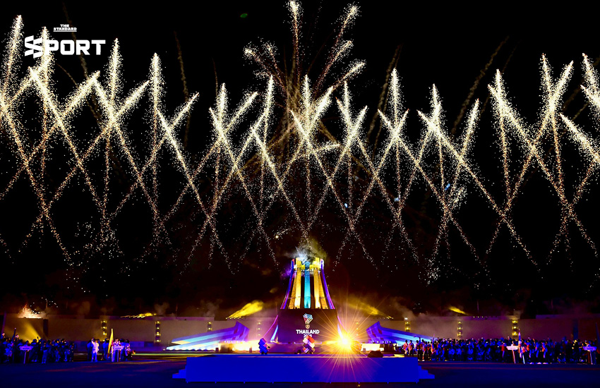 ภาพบรรยากาศพิธีปิดการแข่งขันอาเซียนพาราเกมส์ 2025 ที่เต็มไปด้วยรอยยิ้มและความสุขของนักกีฬา 8