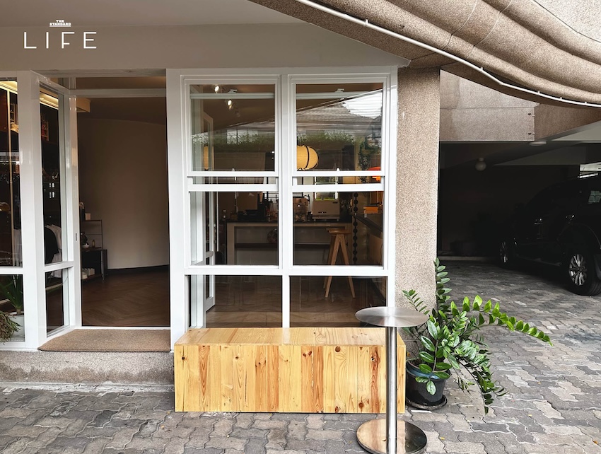 ภาพบรรยากาศคาเฟ่ BO BKK สำหรับนักวิ่งและคนรักสัตว์ ใจกลางสาทรซอย 1 4