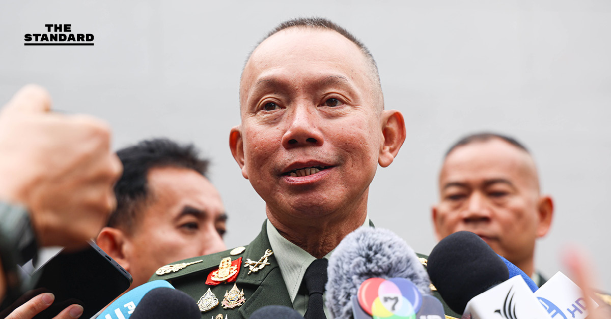 พล.อ. อุกฤษฎ์ บุญตานนท์ ผู้บัญชาการทหารสูงสุด แถลงข่าวกรณีการประสานงานเพื่อสงบศึกกับกัมพูชา