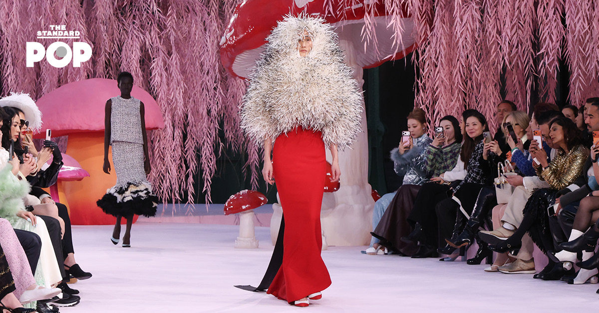 ภาพรวมคอลเล็กชัน CHANEL COUTURE Spring/Summer 2026 โดย Matthieu Blazy ที่ Grand Palais เน้นงานฝีมือละเอียดอ่อนและคอนเซปต์ Metamorphosis ของนก