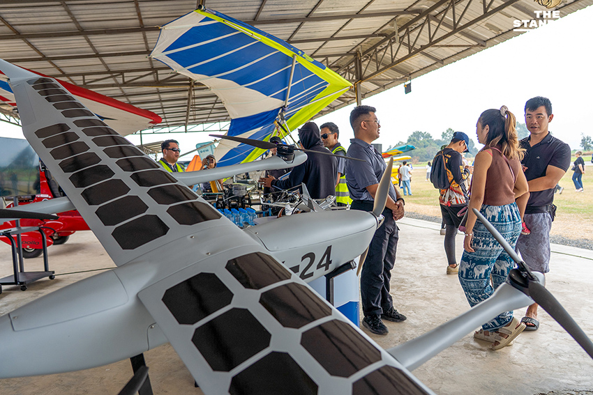 ภาพบรรยากาศงาน Chiang Mai International Airshow Festival 2026 ณ สนามบินเล็กเชียงใหม่แอร์สปอร์ต แสดงเครื่องบินเล็กหลายลำจอดโชว์ 9