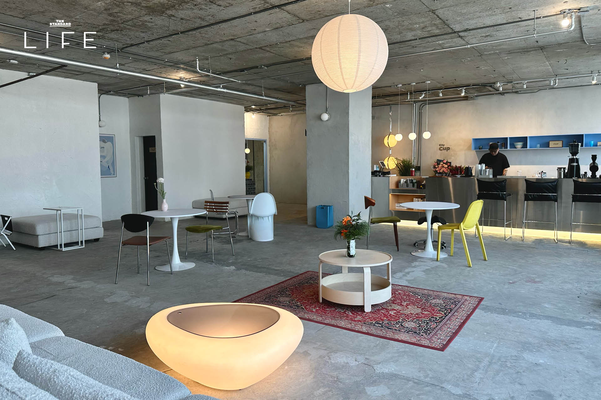 บรรยากาศภายในร้าน City Cup คาเฟ่บนตึกสูงพร้อมวิวเมืองย่านคลองเตย 12