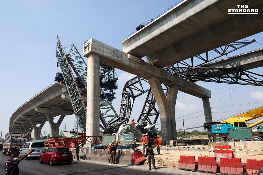 ความคืบหน้าเหตุเครนถล่ม ถนนพระราม 2 จังหวัดสั่งระดมทีมกู้ภัยเร่งช่วยเหลือผู้ประสบภัย พร้อมอำนวยความสะดวกจราจร 7