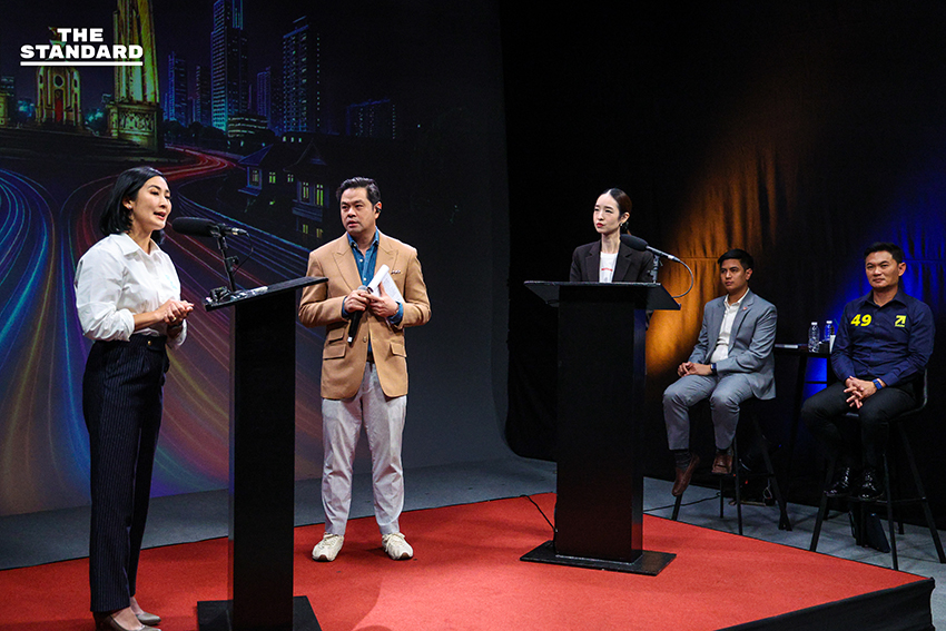 บรรยากาศเวทีดีเบตการศึกษา EDUCATION BATTLE โดย The Standard มีตัวแทนพรรคการเมืองและผู้เชี่ยวชาญร่วมดีเบต 12