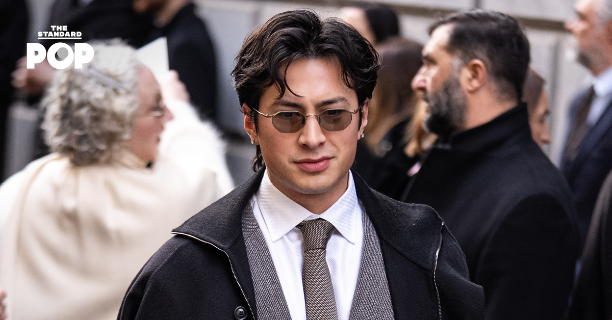 ฮัดสัน วิลเลียมส์ เดินทางร่วมงานแฟชั่น