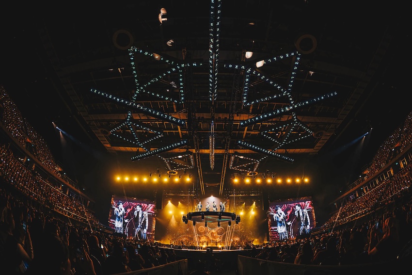 ภาพเวทีคอนเสิร์ต Khemjira The Golden Time Concert ที่ อิมแพ็ค อารีน่า เมืองทองธานี อลังการงดงาม ผสมผสานศิลปะไทย 8