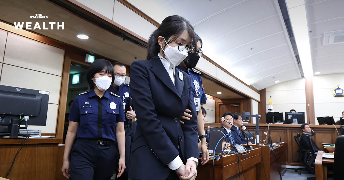 คิมกอนฮี อดีตสตรีหมายเลข 1 เกาหลีใต้ ผู้ถูกตัดสินจำคุก 20 เดือน ในข้อหาใช้อิทธิพลโดยมิชอบ