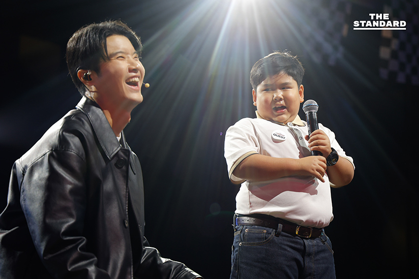 น้องกระชาย-สยบพล แสงพัฒนกรกิจ ร่วมเวที THE STANDARD DEBATE ถาม 5 พรรคการเมืองสะท้อนเสียงคนรุ่นใหม่ 3