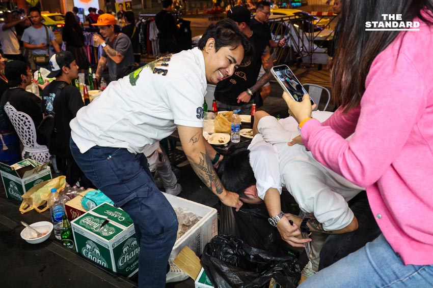 แสงสี-เสียงหัวเราะ เคานต์ดาวน์สีลมสุดคึกคัก รับศักราชใหม่ 3