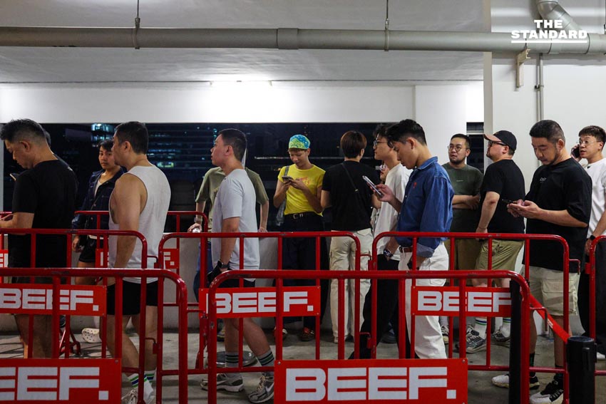 แสงสี-เสียงหัวเราะ เคานต์ดาวน์สีลมสุดคึกคัก รับศักราชใหม่ 9