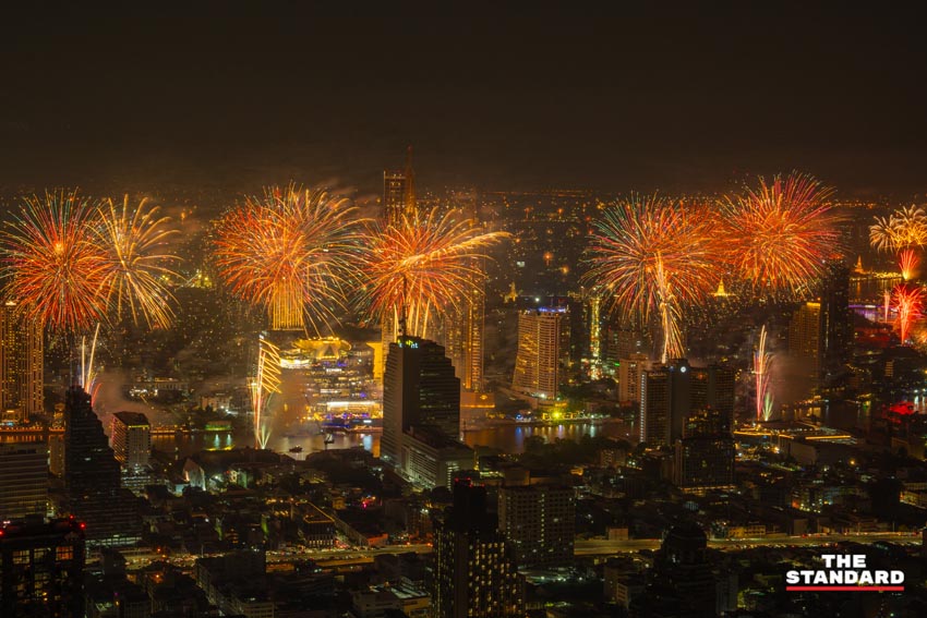 งดงาม ตระการตา ต้อนรับพุทธศักราชใหม่ 2569 ด้วย ‘พลุรักษ์โลก’ จากไอคอนสยาม 4