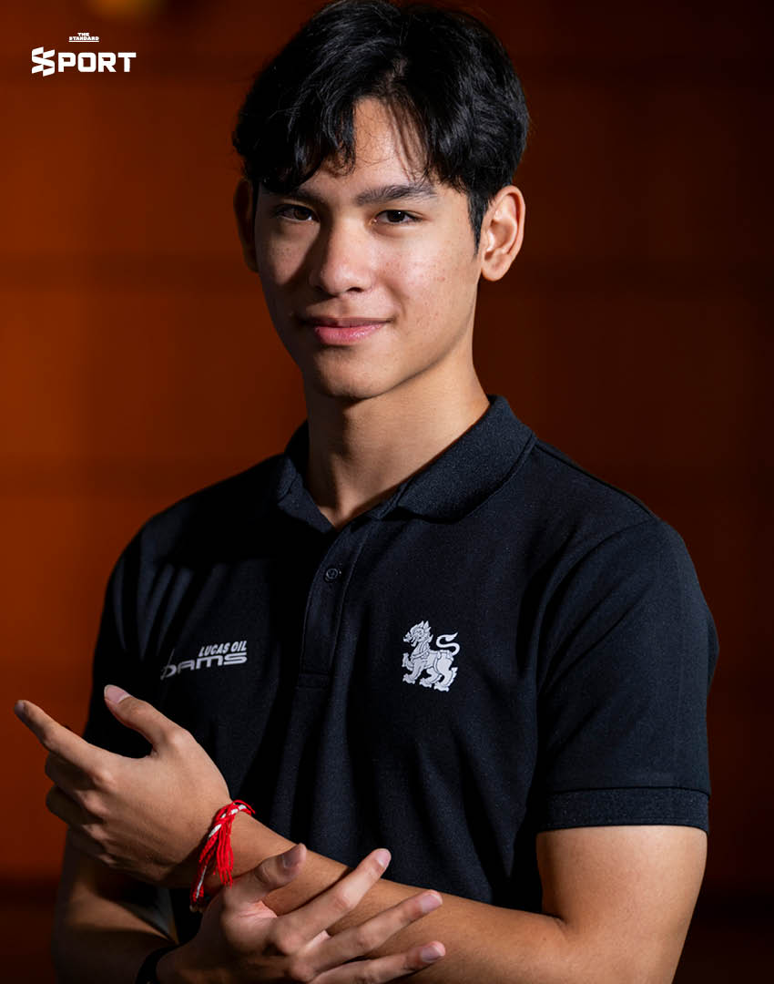 เจม-นันทวุฒิ ภิรมย์ภักดี นักแข่งรถชาวไทยในรายการ FIA Formula 3 4