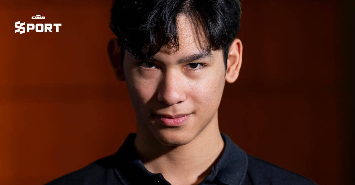 เจม-นันทวุฒิ ภิรมย์ภักดี นักแข่งรถชาวไทยในรายการ FIA Formula 3