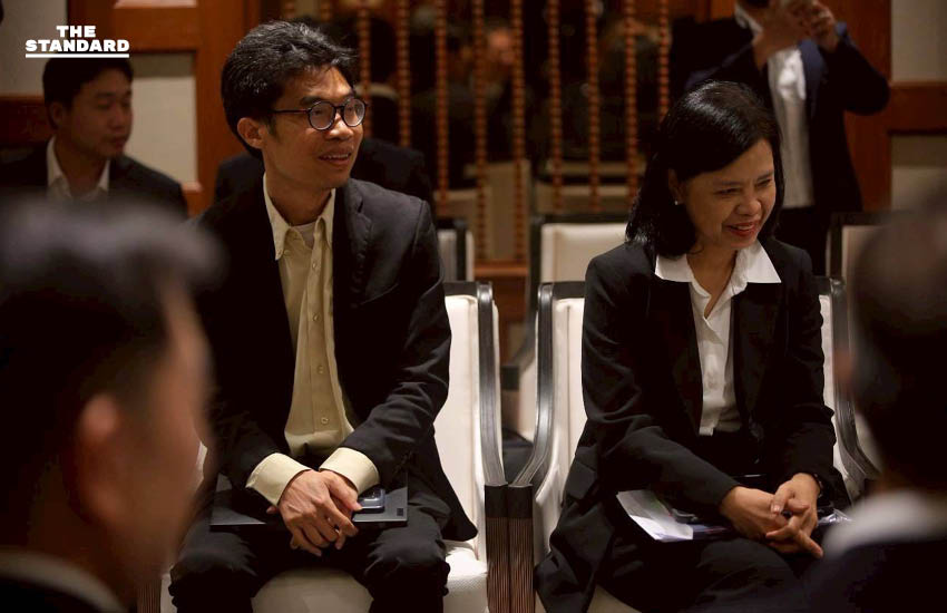 ณัฐพงษ์ เรืองปัญญาวุฒิ หัวหน้าพรรคประชาชน พร้อมทีมบริหารหารือกับ เกรียงไกร เธียรนุกุล ประธานสภาอุตสาหกรรมแห่งประเทศไทย 5