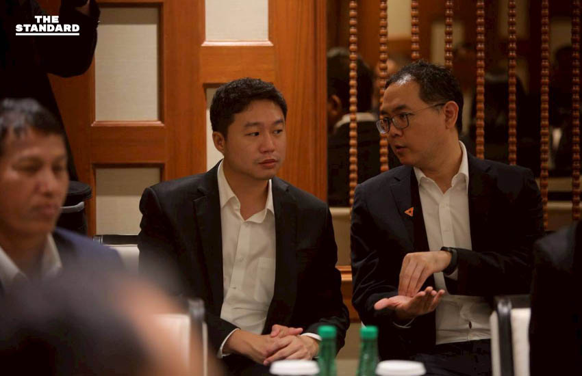 ณัฐพงษ์ เรืองปัญญาวุฒิ หัวหน้าพรรคประชาชน พร้อมทีมบริหารหารือกับ เกรียงไกร เธียรนุกุล ประธานสภาอุตสาหกรรมแห่งประเทศไทย 8