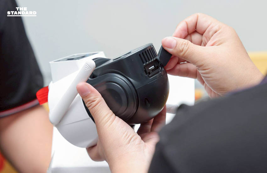 กสทช. สนธิกำลัง ตำรวจไซเบอร์ ทลายโกดัง ‘กล้องวงจรปิดเถื่อน’ ย่านลาดพร้าว ยึดของกลาง 1 แสนชุด-ซิมต่างประเทศเพียบ 2