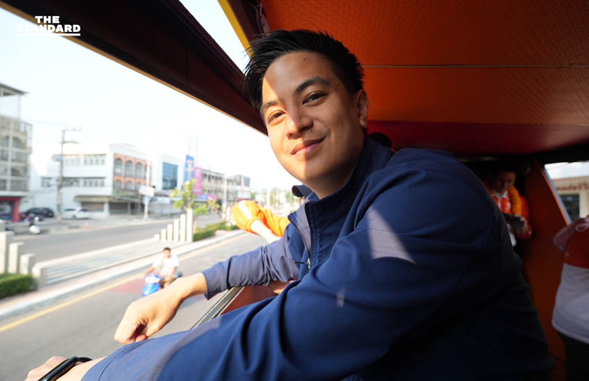 ณัฐพงษ์ เรืองปัญญาวุฒิ หัวหน้าพรรคประชาชน ปล่อยขบวนคาราวานรถแห่ 8 สาย เพื่อหาเสียงเลือกตั้งทั่วประเทศ 5