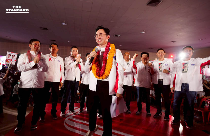 เพื่อไทยบุก ชลบุรี ยศชนันบอกขอส่งตัวเองเข้า ทำเนียบ ด้านณัฐวุฒิแนะตัดปัญหาบ้านใหญ่เลือก เพื่อไทยยกจังหวัด 1