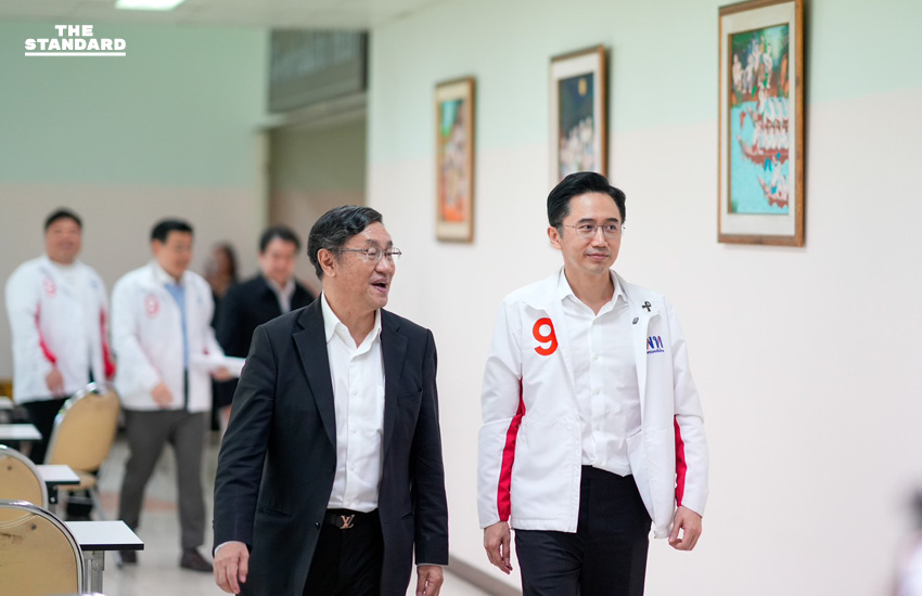 ‘อ.เชน-หมอเลี้ยบ’ นำทีม พรรคเพื่อไทยหารือทีมผู้บริหาร รพ.สวนเบญจกิติฯ ขับเคลื่อนนโยบาย 50 เขต 50 รพ. 1