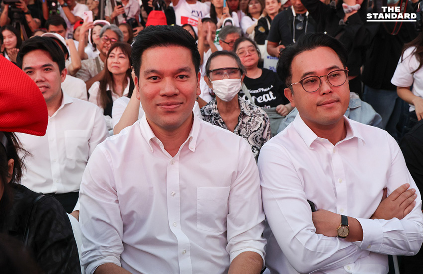 เพื่อไทยปราศรัยใหญ่ กทม. จุลพันธ์จัดหนักไล่ **อนุทิน** พ้นทำเนียบ บอกถึงเวลายศชนัน พร้อมเปิด 4 นโยบายใหม่ยกเครื่องชีวิตคนไทย 11