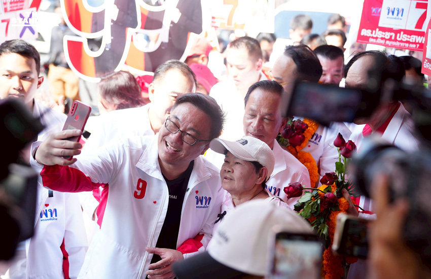 จุลพันธ์นำทีมเพื่อไทยบุก ปากน้ำ มั่นใจทวงคืน สมุทรปราการ เปลี่ยน ส้ม เป็น แดง เมินผลโพล ชี้ชะตาอยู่ที่ประชาชน 8 ก.พ. 5