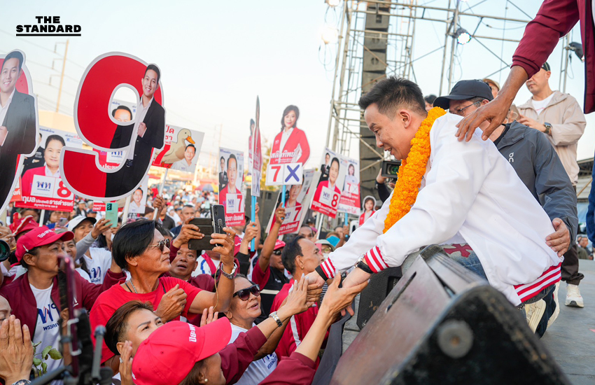 เพื่อไทย ลุย สมุทรปราการ ชาวบ้านแห่เรียก ‘นายกฯ ยศชนะ’ มั่นใจทวงคืนเป็นสีแดง พร้อมประกาศไม่เอาทุนเทา 3