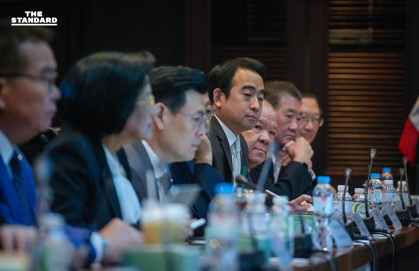 เลือกตั้ง 2569 : เพื่อไทยถก สภาหอการค้า เดินหน้าผลักดันนโยบายเศรษฐกิจ ย้ำให้ความสำคัญเศรษฐกิจ-การศึกษา-การเมือง 3