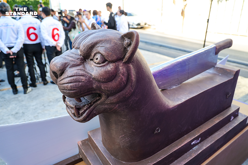 พีระพันธุ์ ‘เปิดมีด’ เครื่องประหารหัวพยัคฆ์ ย้ำจุดยืนพิฆาตคนชั่ว พิทักษ์คนดี 2