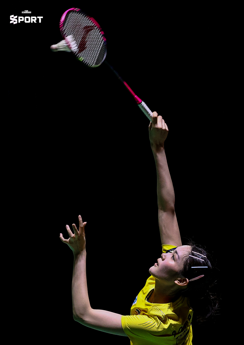 พิ้งค์-พิชฌามลณ์ วัย 19 ปี ขณะแข่งขันแบดมินตันในรอบชิงชนะเลิศ อินโดนีเซีย มาสเตอร์ส 2026 1