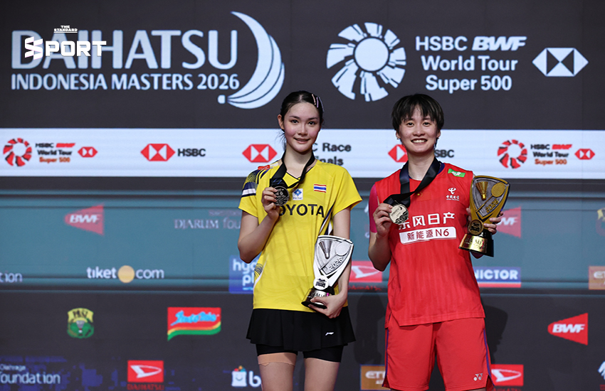 พิ้งค์-พิชฌามลณ์ วัย 19 ปี ขณะแข่งขันแบดมินตันในรอบชิงชนะเลิศ อินโดนีเซีย มาสเตอร์ส 2026 4