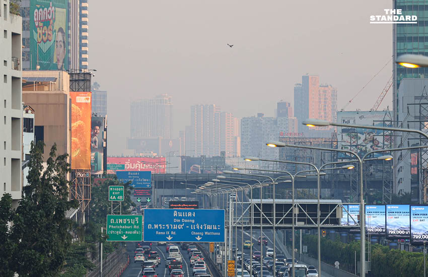 กทม. เฝ้าระวังฝุ่น PM 2.5 พุ่งเกินมาตรฐาน พบ บางรัก-ปทุมวัน ค่าฝุ่นสูงสุด เริ่มส่งผลกระทบต่อสุขภาพ 1