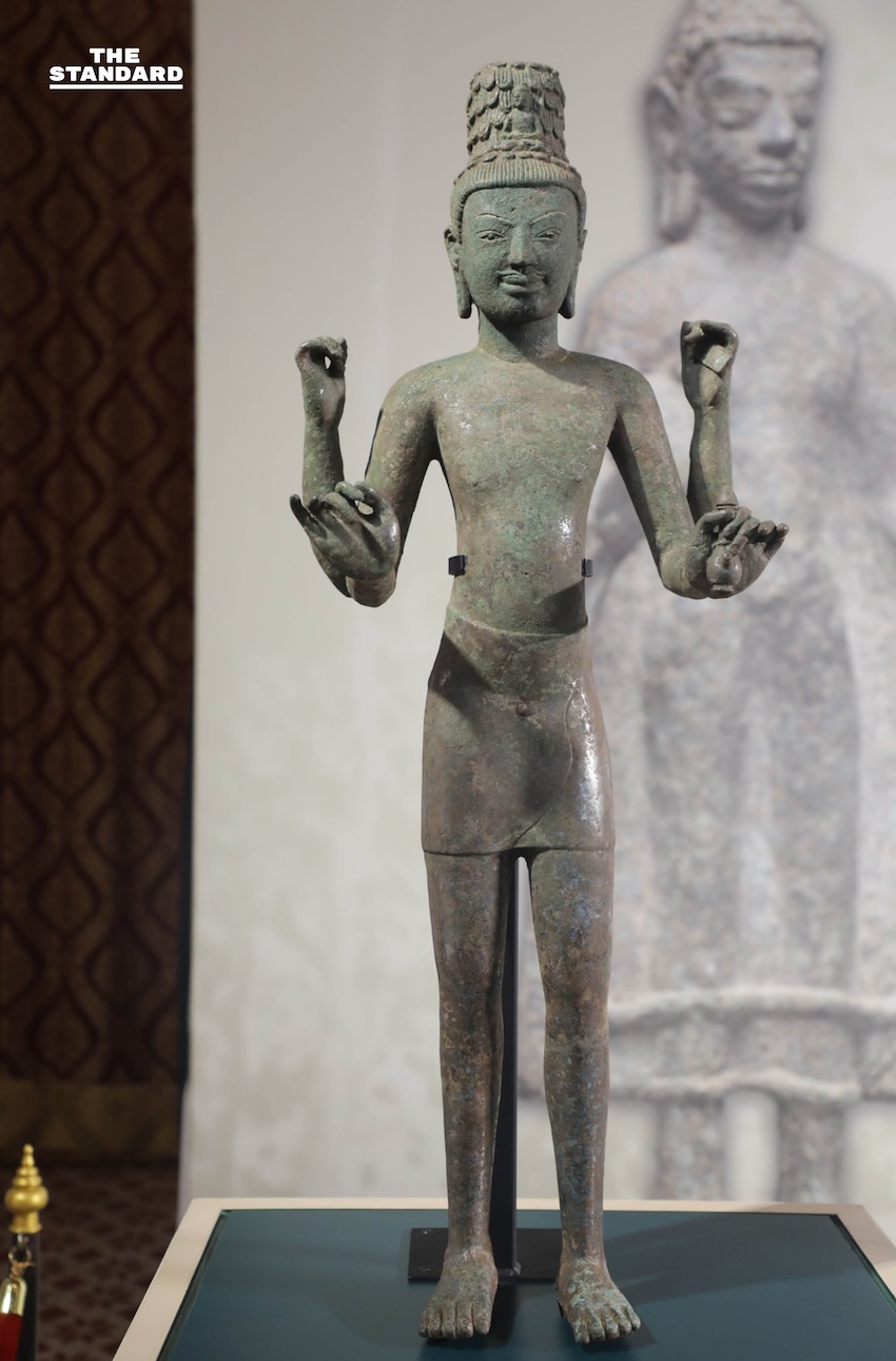 รมว.วธ. รับมอบ 4 ประติมากรรมสำริดกลุ่มประโคนชัย อายุกว่า 1,200 ปี คืนสู่มาตุภูมิ หลังทวงคืนสำเร็จจากสหรัฐฯ 1