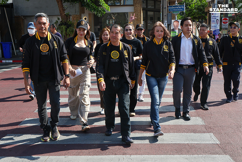 พล.อ.รังษี นำพรรคเศรษฐกิจเปิดแคมเปญ “#กทมทุจริตเท่ากับประหาร” ขอคะแนนพื้นที่เยาวราช 11