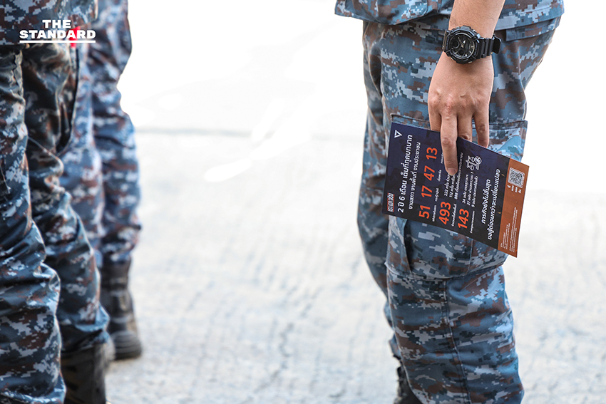 ‘รักชนก’ พร้อม ‘น.ท. กิตติพงษ์’ เยือน สายไหม ช่วย ‘ศศินันท์’ หาเสียง ย้ำ พรรคประชาชนเคียงข้างทหารชั้นผู้น้อย 15