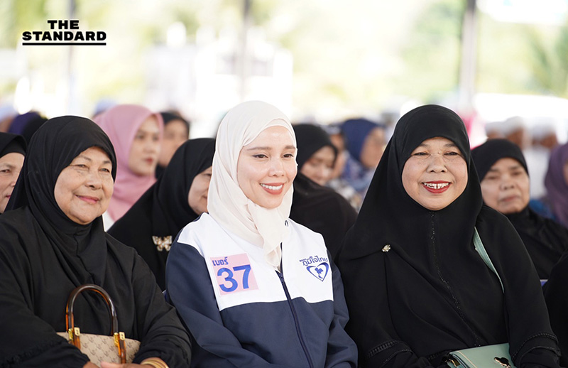 ซาบีดา ลุย พัทลุง ดัน 3 ผู้สมัคร ภูมิใจไทย ชู ‘คนละครึ่งพลัส’ กลับมาแน่ ขอเลือกยกจังหวัด 8 ก.พ.นี้ 1