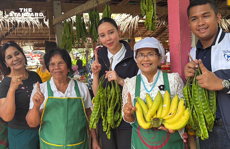 ซาบีดา ลุย พัทลุง ดัน 3 ผู้สมัคร ภูมิใจไทย ชู ‘คนละครึ่งพลัส’ กลับมาแน่ ขอเลือกยกจังหวัด 8 ก.พ.นี้ 5