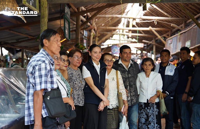 ซาบีดา ลุย พัทลุง ดัน 3 ผู้สมัคร ภูมิใจไทย ชู ‘คนละครึ่งพลัส’ กลับมาแน่ ขอเลือกยกจังหวัด 8 ก.พ.นี้ 6