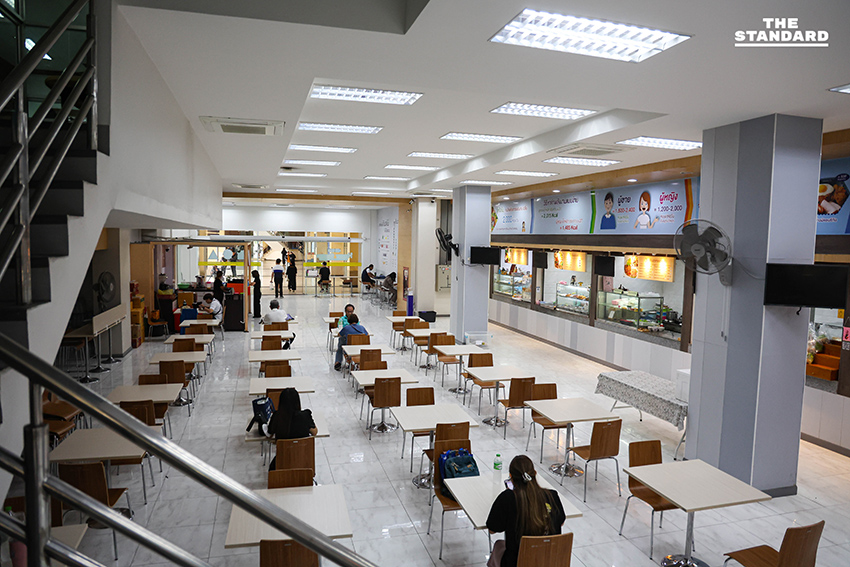 ภาพภายในโรงอาหารกระทรวงแรงงานหลังการปรับปรุง 9