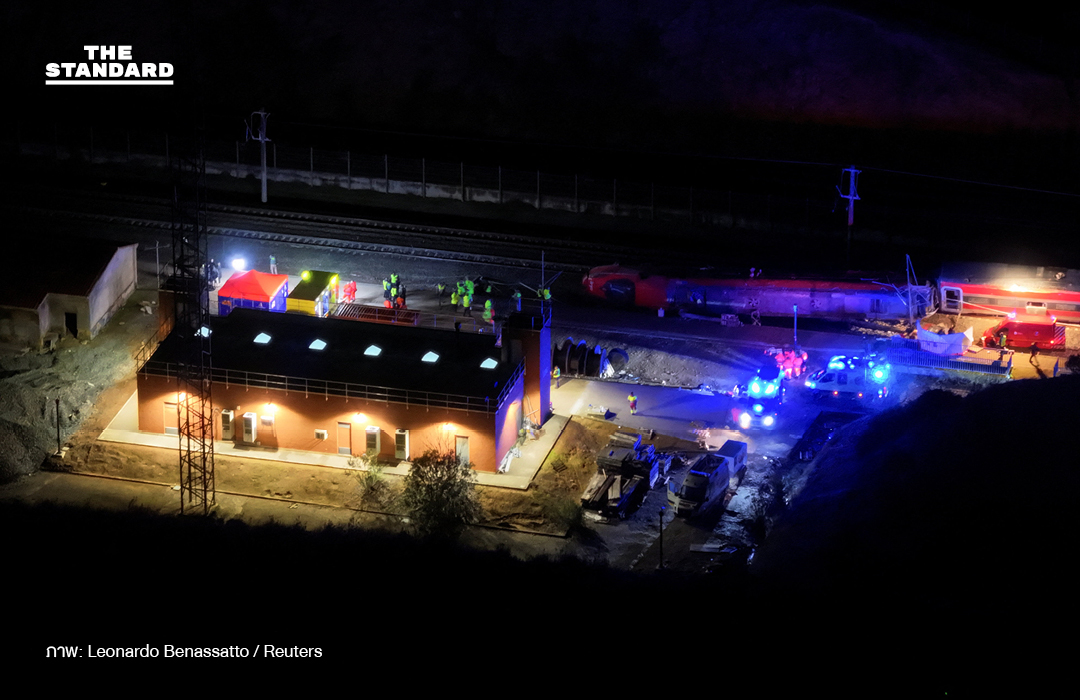 ‘คืนแห่งความเจ็บปวด’ รถไฟสเปนตกราง พุ่งชนขบวนสวนทาง บาดเจ็บ-เสียชีวิตรวม 50 คน 3