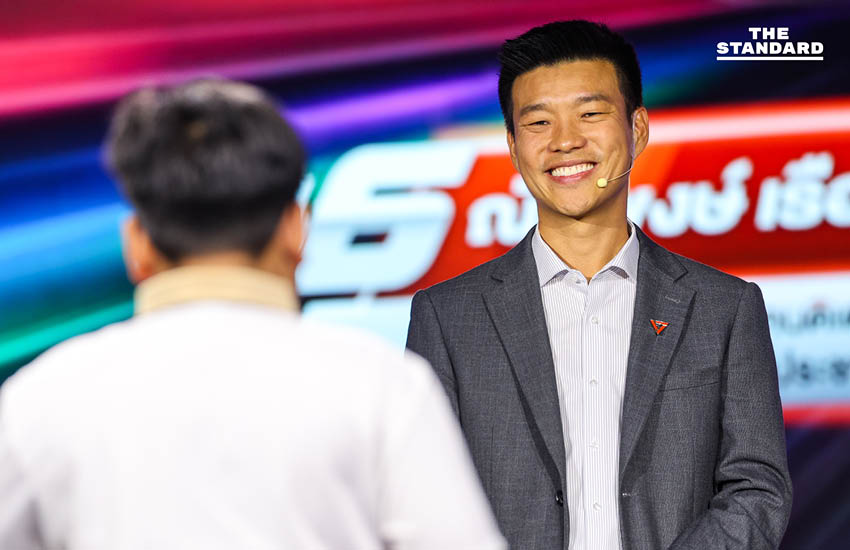 ภาพบรรยากาศเวที THE STANDARD DEBATE ที่พารากอน ฮอลล์ พร้อม 5 ตัวแทนพรรคการเมืองประชันวิสัยทัศน์ 3