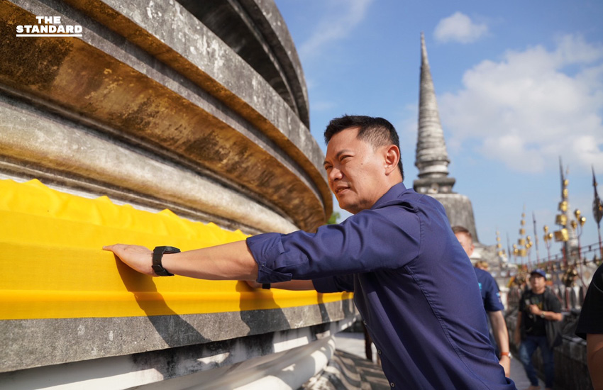 สุชัชวีร์เยือน เมืองคอน สักการะ ศาลหลักเมือง-ห่มผ้า องค์พระธาตุ รับฟังปัญหาน้ำท่วมซ้ำซาก 3