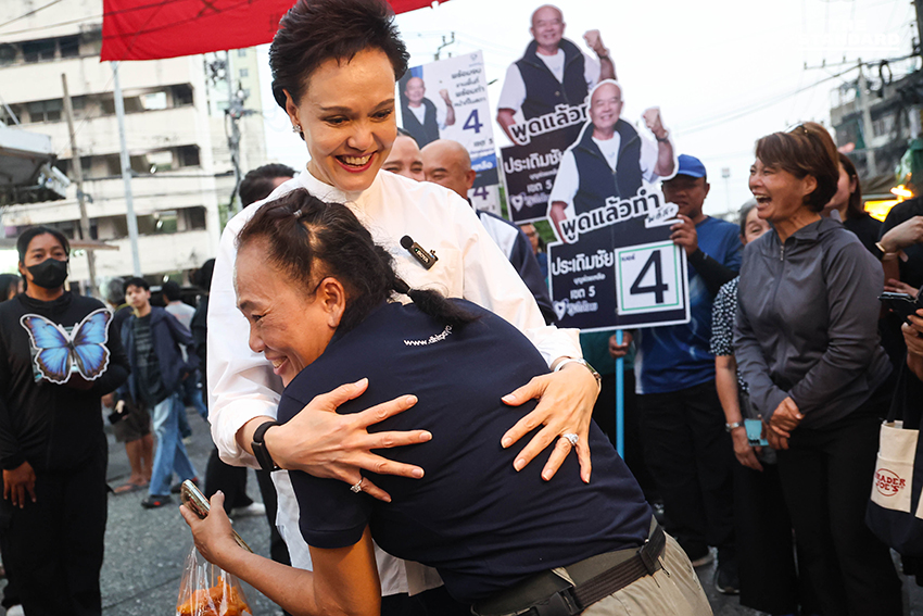 ศุภจี-ซาบีดา นำทัพ ภูมิใจไทย บุก ตลาดโชคชัย 4 ขอคะแนนเสียงเลือกประเดิมชัย 2