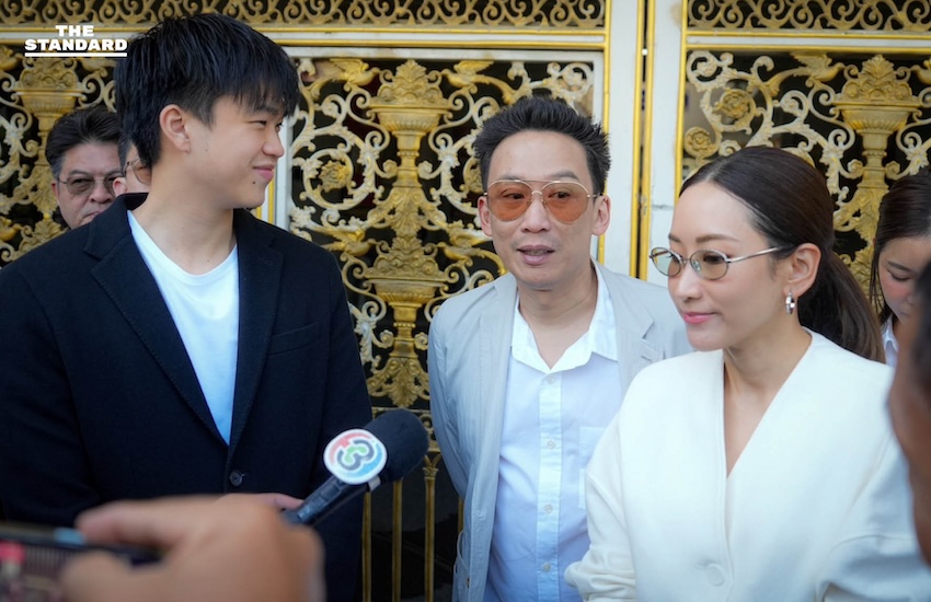 ครอบครัวชินวัตรพร้อมหน้า เข้าเยี่ยม ‘ ทักษิณ’ ที่เรือนจำ ‘น้องไปป์’ เป็นตัวแทน ‘ยิ่งลักษณ์’ ส่งความห่วงใย เผยคุณลุงยังเข้มแข็ง-มีกำลังใจดี 4