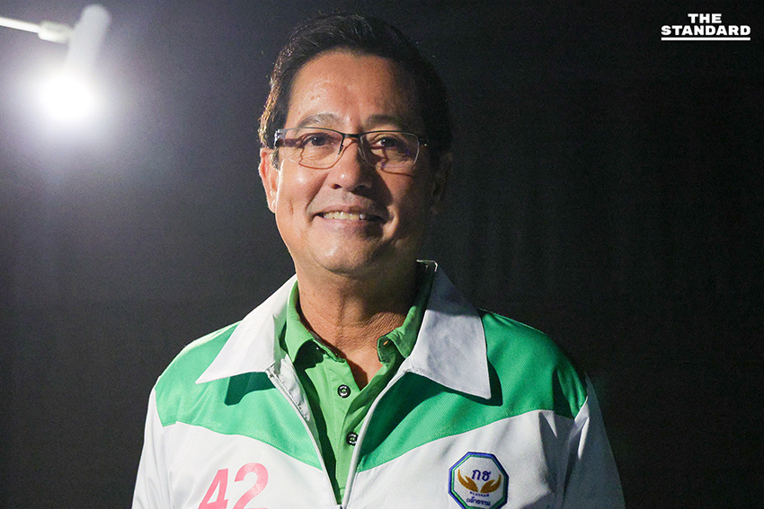 ภาพเบื้องหลังตัวแทน 5 พรรคการเมือง เตรียมขึ้นเวที THE STANDARD DEBATE 6