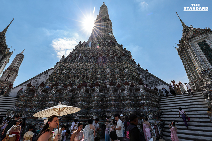 ตำรวจท่องเที่ยวจัดระเบียบ ‘ช่างภาพ วัดอรุณฯ’ หลังโซเชียลเปิดพฤติกรรมกีดกันนักท่องเที่ยว เร่งถก 3 ฝ่ายวางมาตรการคุมเข้ม 12