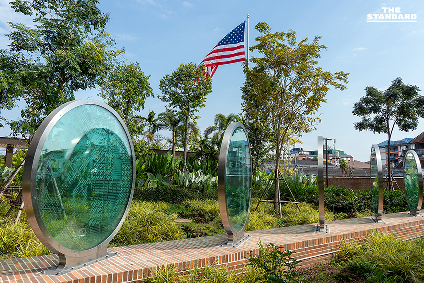 ภาพอาคารสถานกงสุลใหญ่สหรัฐอเมริกาประจำเชียงใหม่แห่งใหม่ระหว่างพิธีเปิด 9